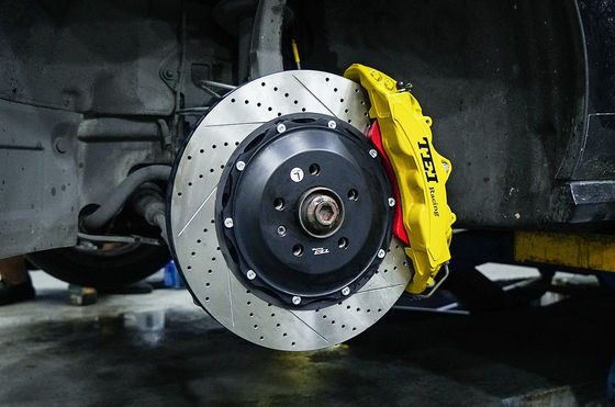 Le piston de TEI Racing BBK P60NS 6 a forgé le frein Kit For Audi A6 de calibre de deux-morceaux avant de roue de 19 pouces