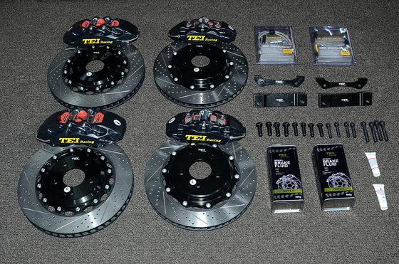 acheter Grand kit de freinage 355 * 32mm rotor pour Infiniti G37 avant 4 étriers étrier avec 345 * 28mm rotor pour la roue arrière 18 pouces fabrication en ligne