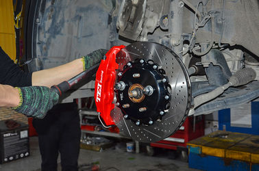 Quatre piston TEI Racing Big Brake Kit pour la roue de Toyota RAV4 Front Wheel 18inch